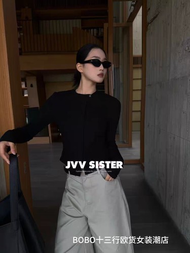 高弹力JVV SISTER拉链立领短款剪裁外套女春季休闲显瘦运动上衣女