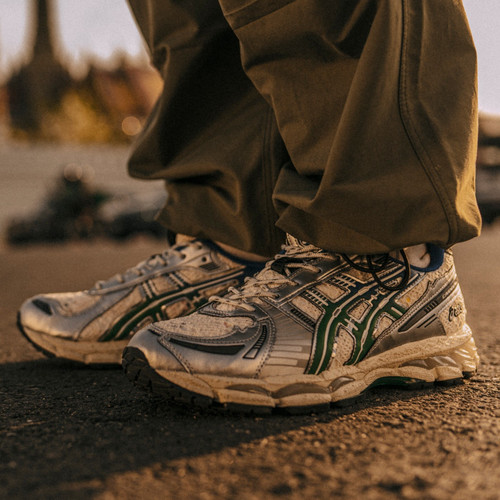 代购Asics GEL-KAYANO 12.1 x CARNIVAL亚瑟士联名运动休闲跑步鞋