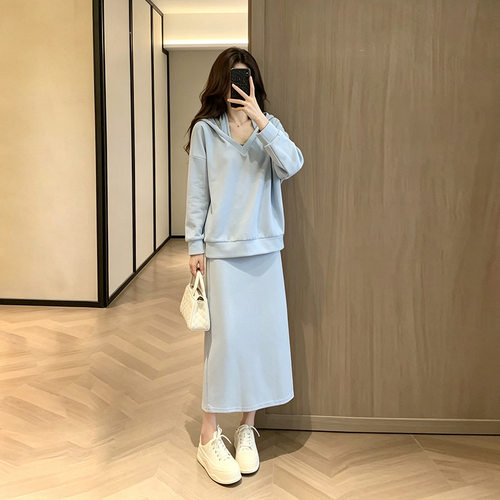 秋冬新款时尚套装女气质修身显瘦挂脖连衣裙休闲百搭连帽卫衣套装