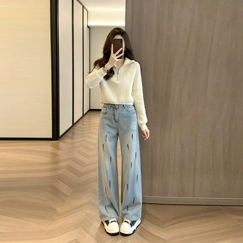 套装女款爆款2026春秋新款感白色减龄半拉链针织衫时尚牛仔裤