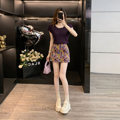 气质一整套ootd穿搭女夏木耳边炸街紫色针织衫上衣减龄短裙两件套