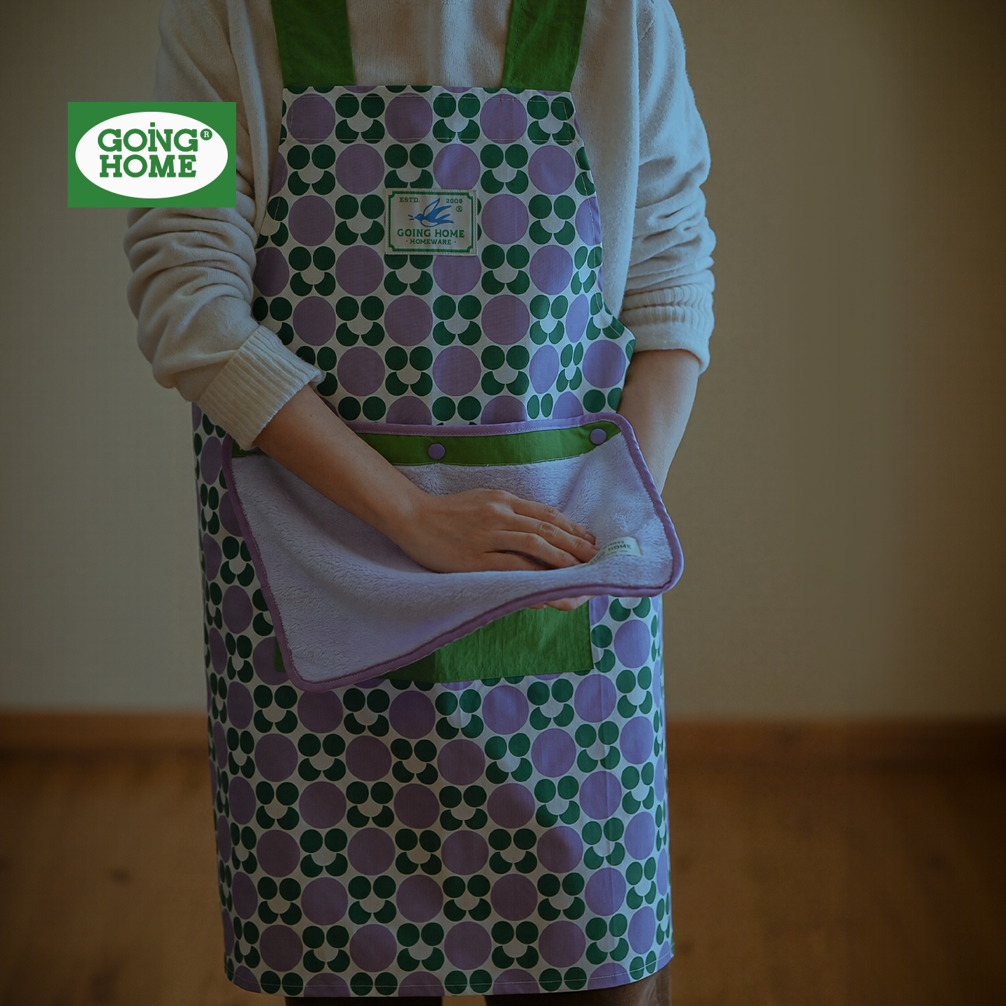 厨房专用围裙新款冬女士厨房洋气可擦手质量好的免系带防泼水围腰