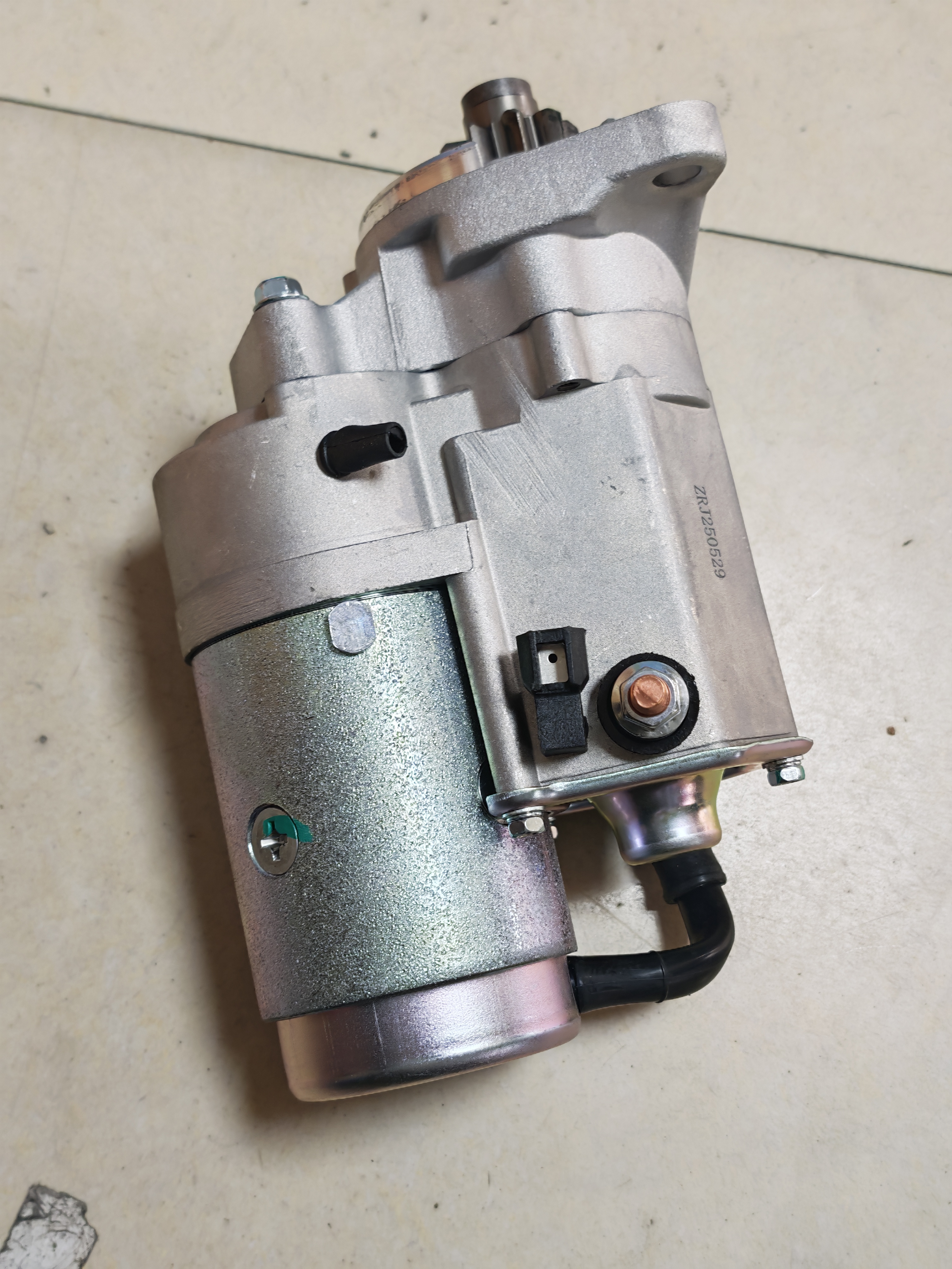 适用于叉车久保田九齿起动机马达九齿启动马达12V富亿达品牌配件