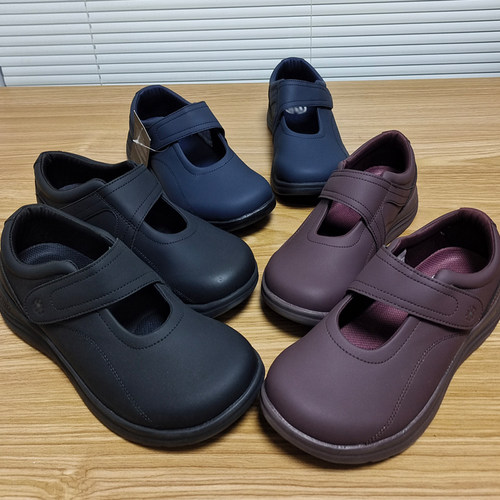 外原~在售贵少量~轻便缓震舒适防水女加宽版宽胖脚鞋子休闲皮鞋