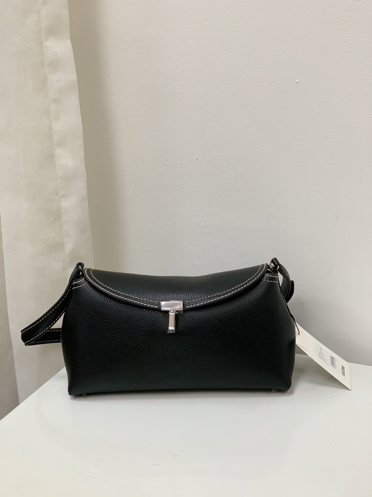 thumbnail for Swedish Niche Toteme Women's Leather T-Lock Commuter Versatile Savi-Style Single Shoulder Crossbody Bag Handbag