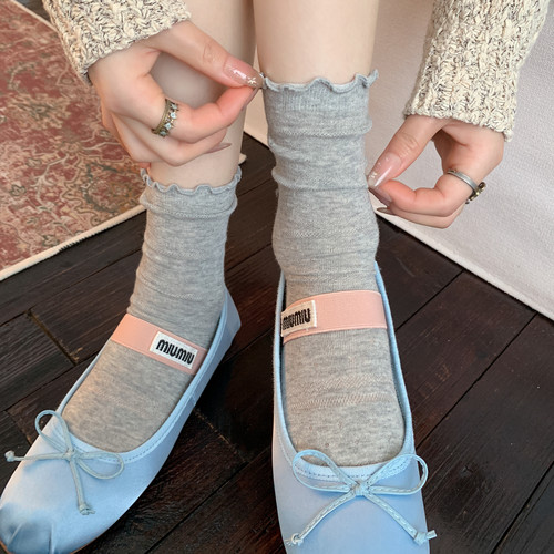 芭蕾风灰色圆点袜子女中筒夏薄