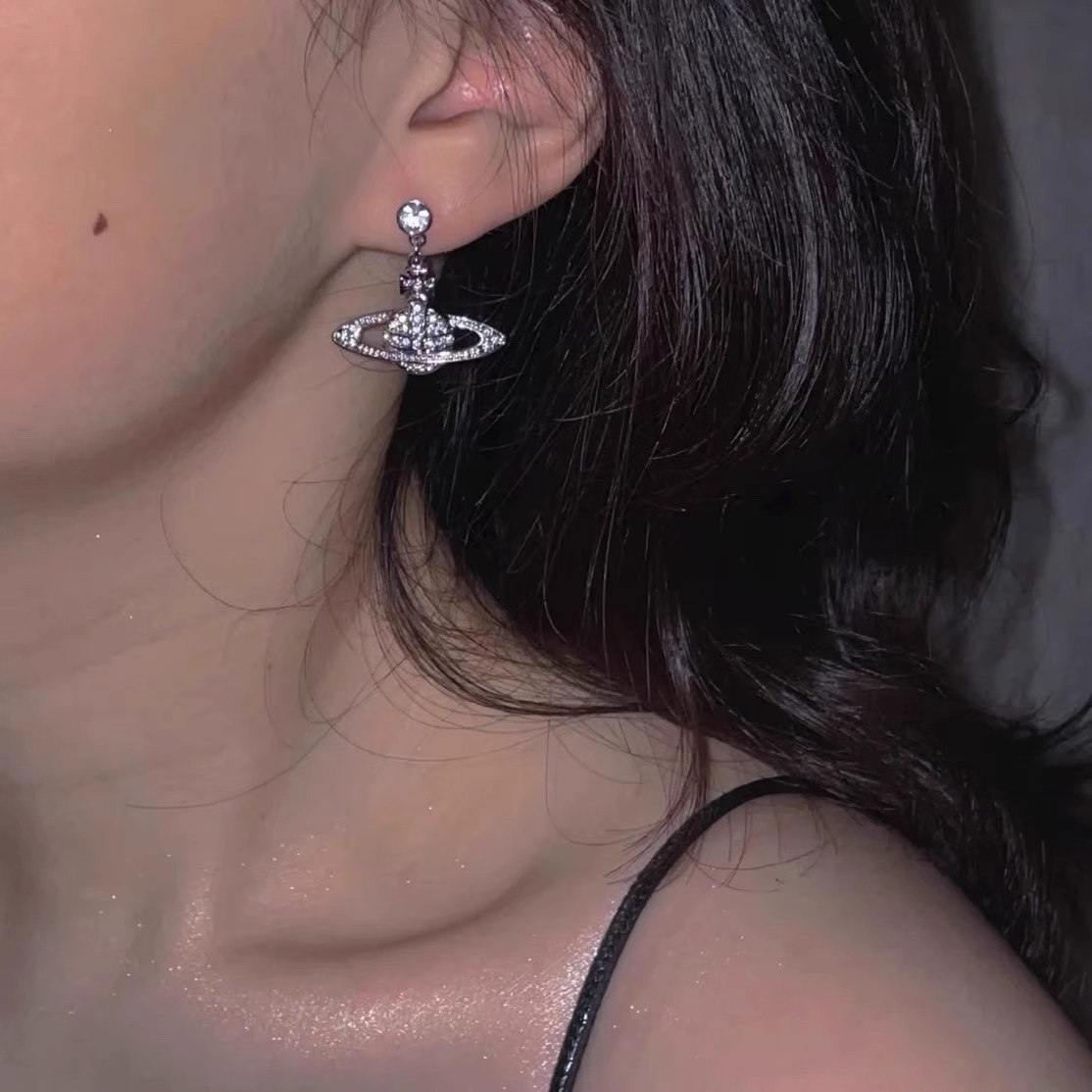 巴黎【设计师】西太后超闪水钻土星耳环女小众设计感星球耳钉耳饰