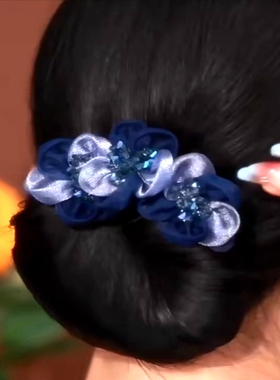 蓝色花朵2025新款繁华盘发器女后脑勺发夹简约扭扭夹懒人神器头饰