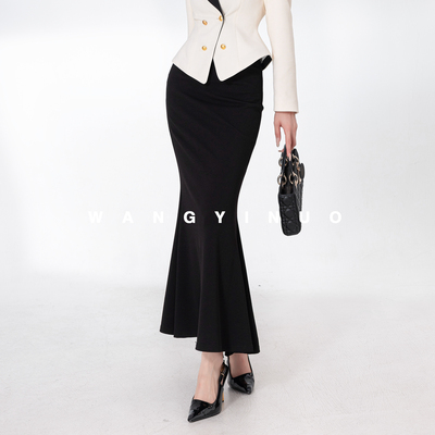 MD依诺【人鱼美人】2025秋冬款时尚百搭纯色包臀气质修身型半身裙