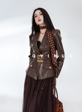 MD依诺【魅力女王】2025秋季时尚显瘦收腰气质设计感黑色皮衣外套