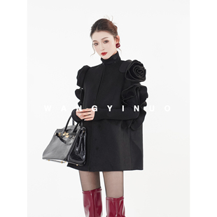 轻奢设计感斗篷时尚 2025冬款 轻奢羊毛外套 花样年华 MD依诺