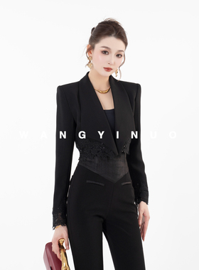 MD依诺【千金职场】2025春季轻奢百搭时尚拼接显瘦黑色短西装外套