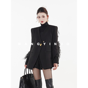 欧美博主 西装 2025冬款 简约百搭毛毛袖 外套 设计重工时尚 MD依诺