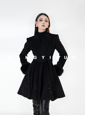 MD依诺【星黛绒语】2025冬季款设计时尚拼接保暖长袖羊毛大衣外套