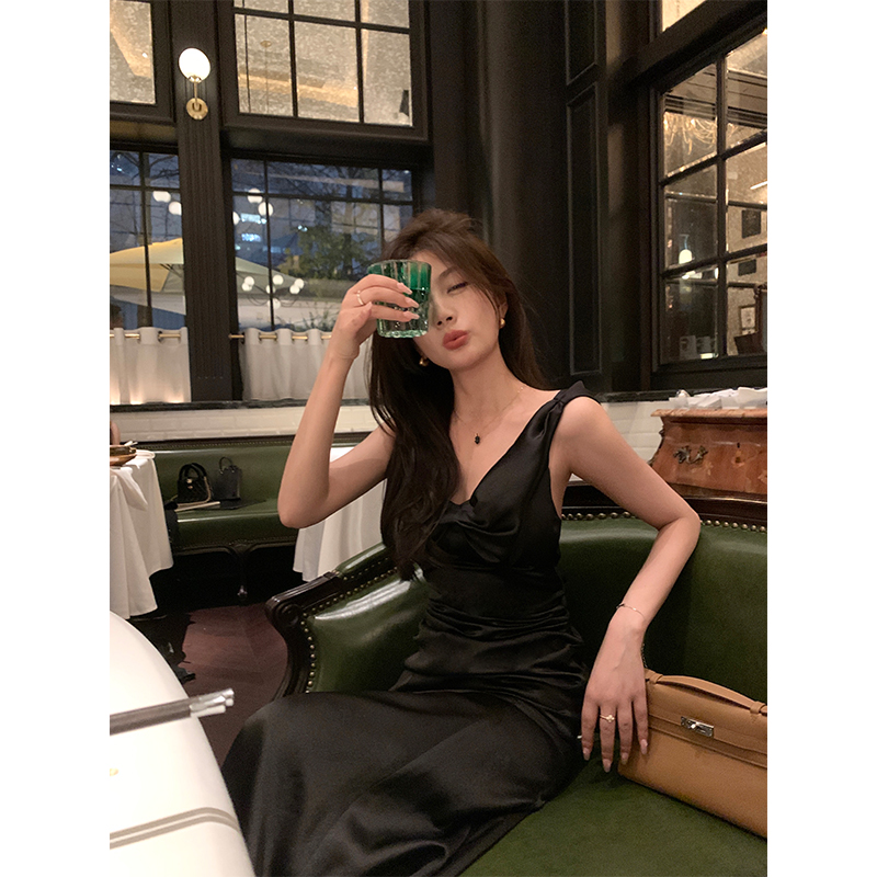性感修身聚酯纤维纯色