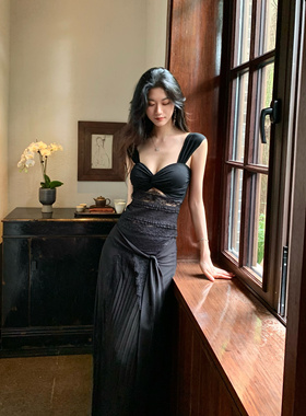 Norain不下雨度假风黑色蕾丝镂空吊带拼接长裙连衣裙两件套套装女