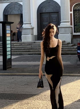 Norain不下雨 黑色高级感人鱼镂空露背吊带连衣裙女春季包臀长裙