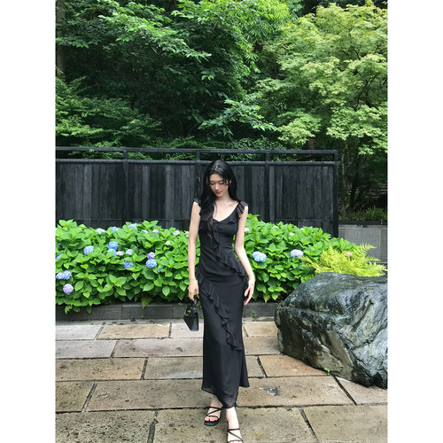 Norain不下雨 黑色法式荷叶边吊带连衣裙女夏季绝美气质小裙子