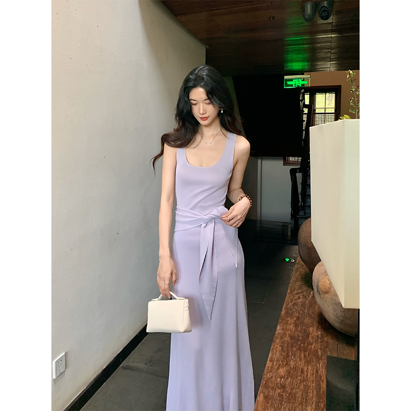 Norain不下雨【清仓8折】紫色系带方领收腰针织连衣裙女早秋长裙