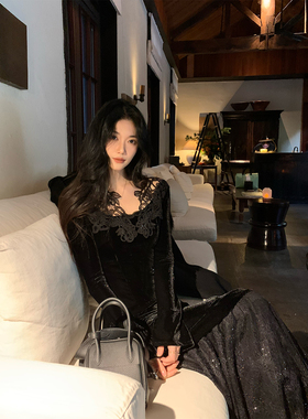 Norain不下雨 黑色蕾丝拼接丝绒连衣裙女冬法式收腰修身长裙礼服