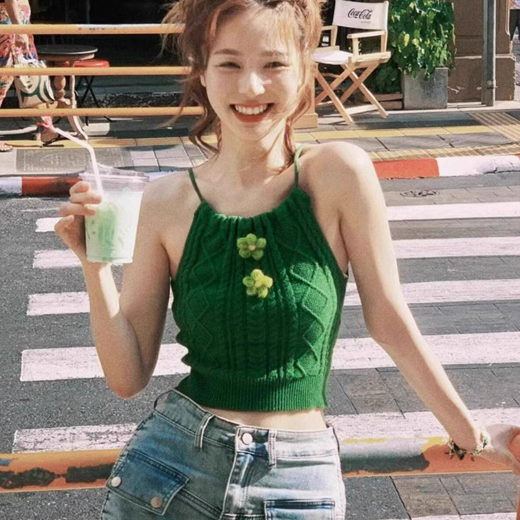 绿色别致绝美小吊带背心女夏上衣图片