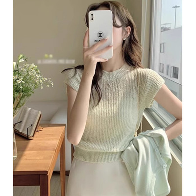绿色冰丝针织短袖正肩T恤女夏季