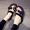 Sandals With slope temperament grace The thickness of the bottom 5 cm Star of the same paragraph Versatile Korean Fan Beach slippers