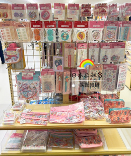 *日本正版萌物pu皮包挂小熊小兔子爱心swimmer贴纸收纳包拉链扣盒