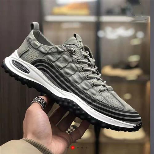 欧麦严选男鞋尊服精选休闲运动板鞋飞行员冰丝鞋春夏男士驾车鞋子