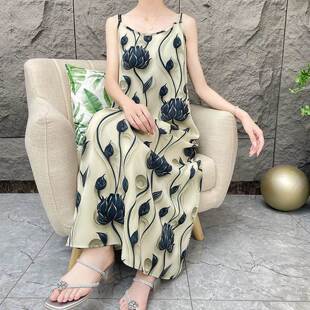 恒清女装步步生莲长裙法式吊带连衣裙春夏新款裙子气质碎花裙