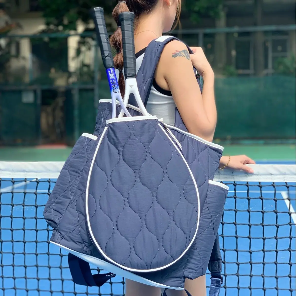 现货手提网球包牛津布水桶包户外健身单肩羽毛球包匹克球包