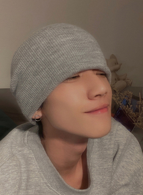 气质款灰色通勤毛线帽子男女秋冬护耳保暖百搭针织帽复古文艺冷帽