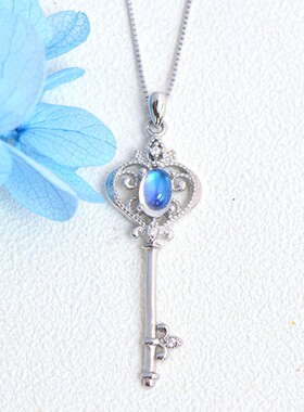 蓝月光石爱心毛衣链纯银白金
