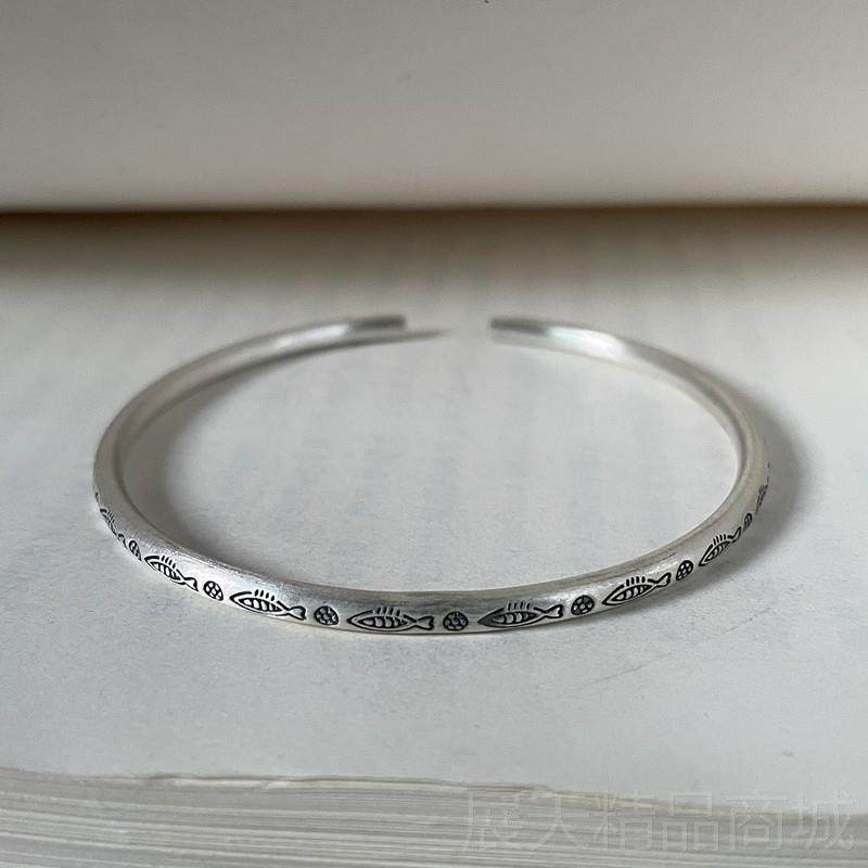 正品菩提树下足银纯款银小鱼花国纹复古做旧泰手工银手闭口女手镯,饰品/流行首饰/时尚饰品新,手镯,淘宝优惠券,粉丝福利购,淘宝优惠卷