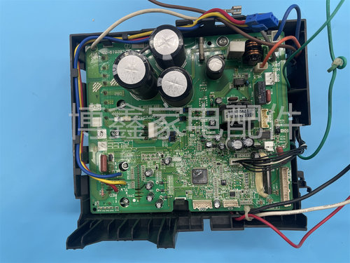 大金变频空调室外机3PCB2619-73