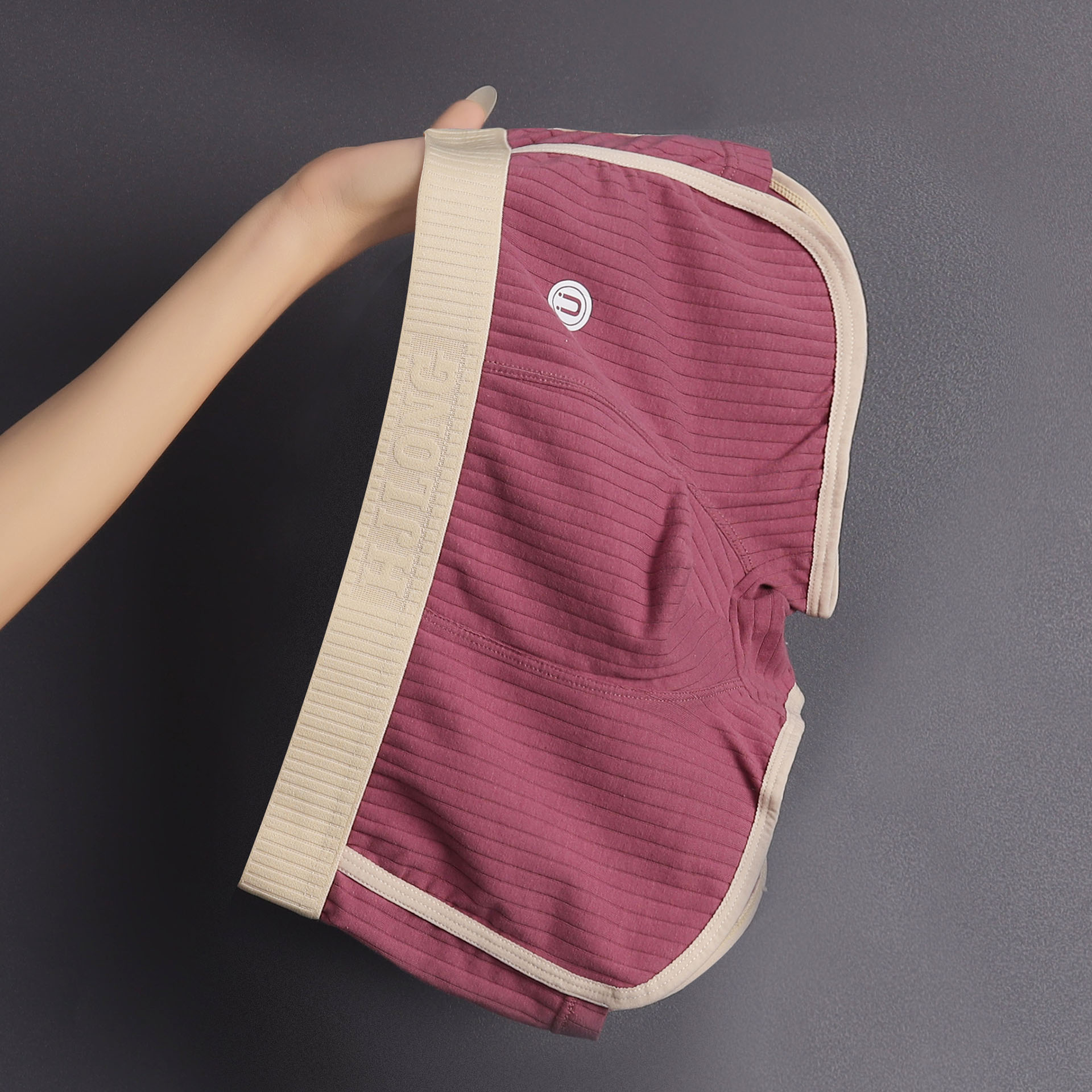 M -ǳ-ǳ̣3װ ǪӴڿʿƽǿ