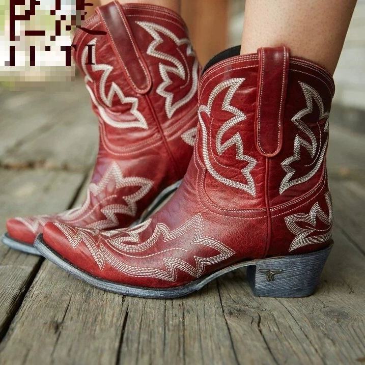 Large size 43 42 embroidered pointed women's leather boots,女鞋,马丁靴,淘宝优惠券,粉丝福利购,淘宝优惠卷