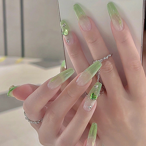 穿戴美甲玫瑰青提冰透粉绿渐变