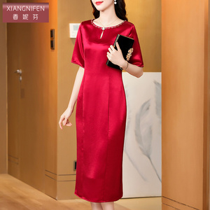 香妮芬醋酸缎面高级感妈妈礼服2026新款优雅喜婆婆年轻婚宴连衣裙
