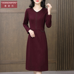 香妮芬漂亮独特中年妈妈连衣裙女2025新款秋季高级感收腰修身裙子