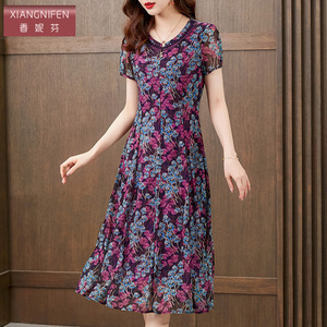 香妮芬高端精致台湾纱连衣裙女夏2026新款洋气漂亮减龄显瘦大摆裙