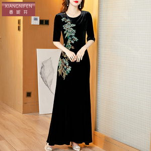 香妮芬高贵优雅妈妈阔太太宴会装礼服平时可穿2026新款春夏连衣裙