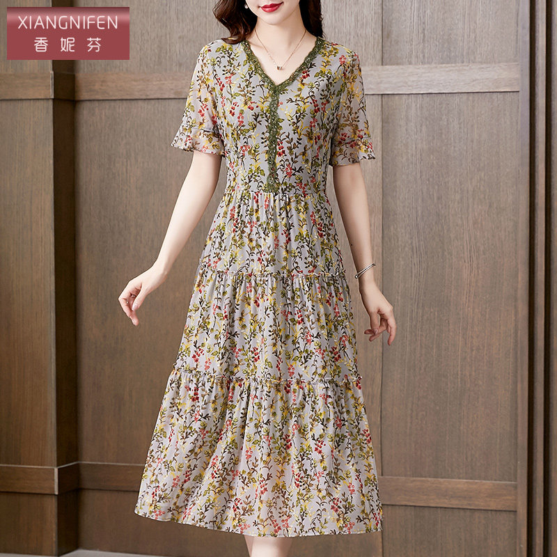 简约通勤优雅端庄时尚