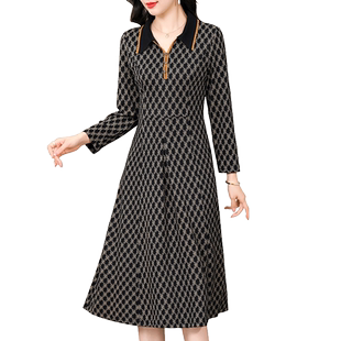 香妮芬高级感格子衬衫领妈妈款连衣裙2025新款秋季高端精致长袖裙