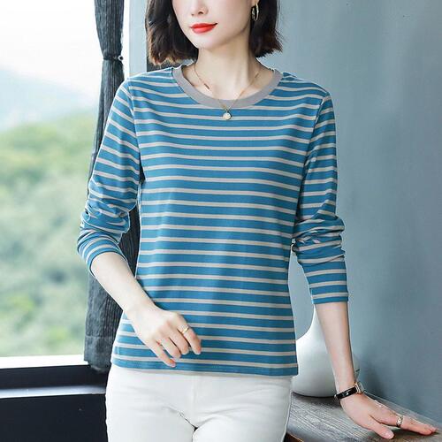 今年流行品牌长袖条纹T恤女中年妈妈装宽松大码圆领打底衫上衣