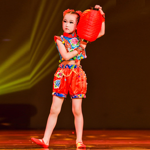 人气元旦儿童喜庆演出p服中国红说唱小梦娃舞蹈服灯笼秧歌服太平