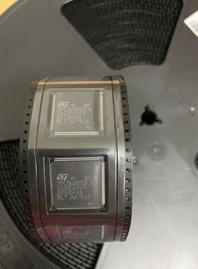 贴片SPC560B50L5C6E0X  SPC560B50L5 微控制器单片 汽车易损芯片
