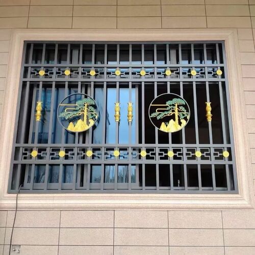 烤漆护栏成色几乎全新结实耐用颜色深色金色装饰，潮汕地区包安装