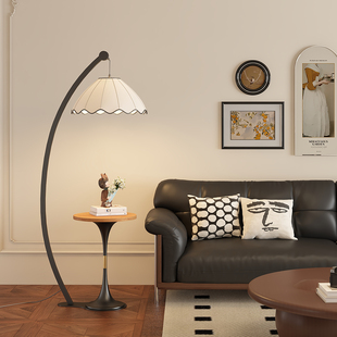 法式中古风客厅钓鱼落地灯沙发旁边几轻奢高级感艺术卧室氛围台灯
