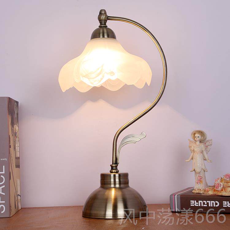 正品欧式复古怀旧台灯美式村温馨触卧室乡头灯简约现代摸调光书床